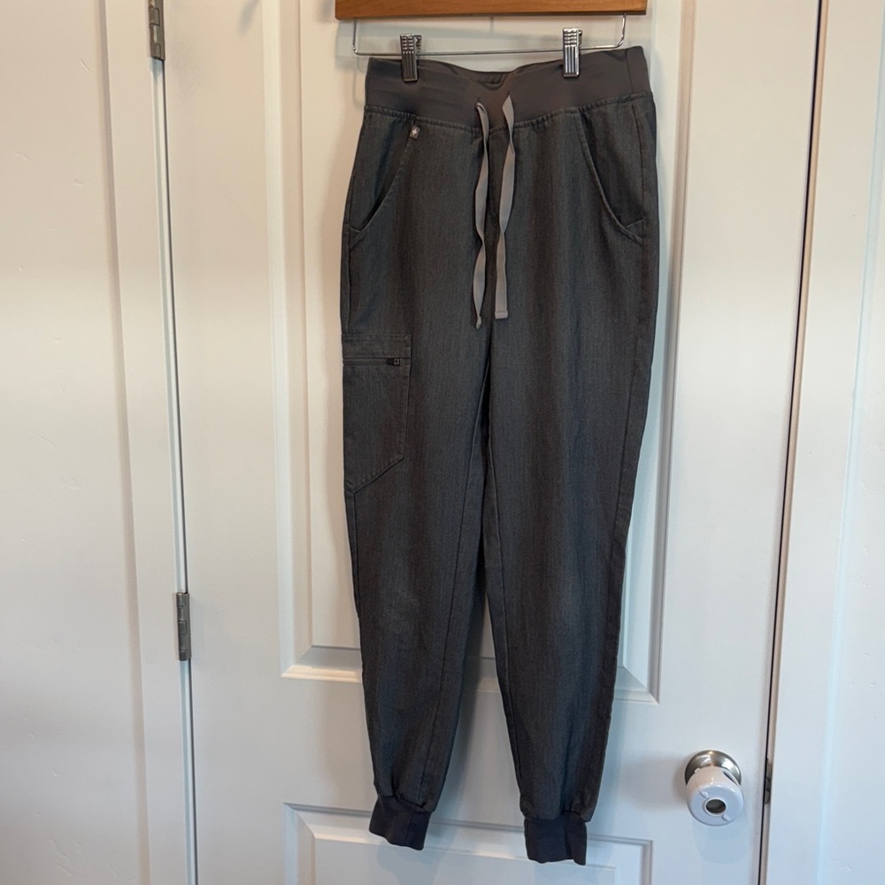 FIGS Women's Zamora Jogger Scrub Pants Size XXS In Gray
